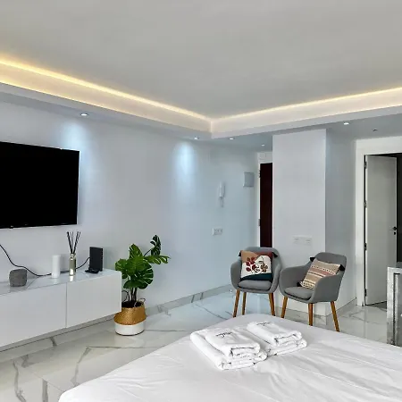 Apartamento Studio Oasis In 2º Line Beach In The Centre Of - Eaw Homes Marbella